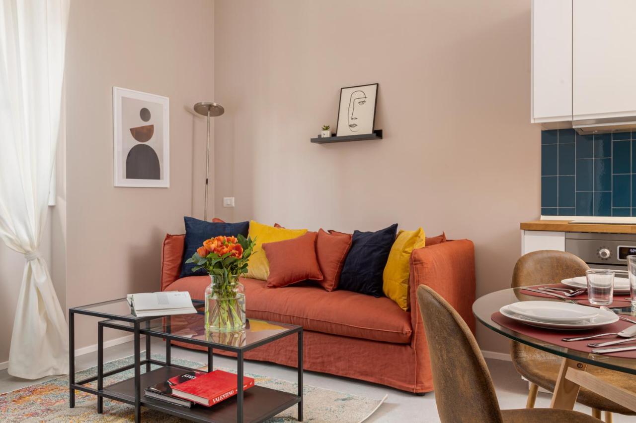 Bilocale Aleardi Apartment Milan Exterior photo